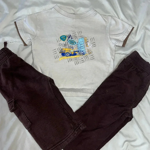 12 month shirt and 2 pairs and pants - Picture 1 of 8